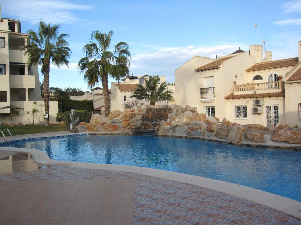 Superbe Appartement Avec Piscine Dehesa de Campoamor  Bagian luar foto